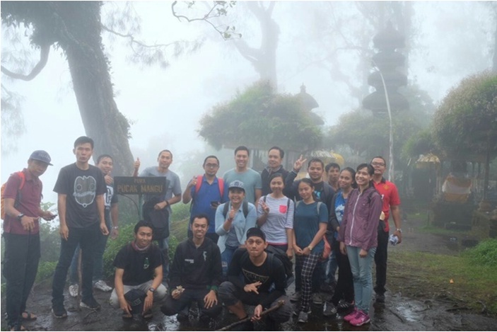 HIKING BAGIAN PENYAKIT DALAM  RSUP SANGLAH PURA PUCAK MANGU DESA PLAGA, KABUPATEN BADUNG